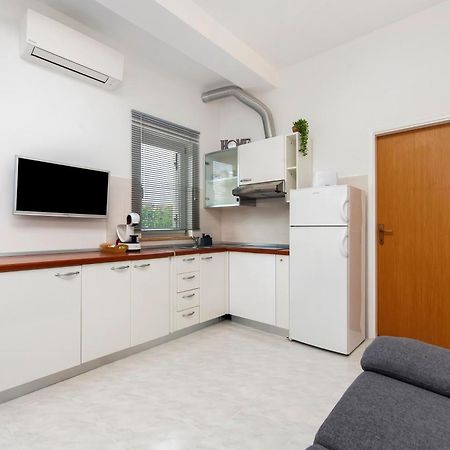 Apartman Nevera Adults Only Rovinj Buitenkant foto